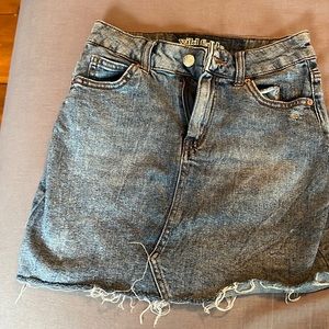 Wild fable. Jean skirt. Size 00